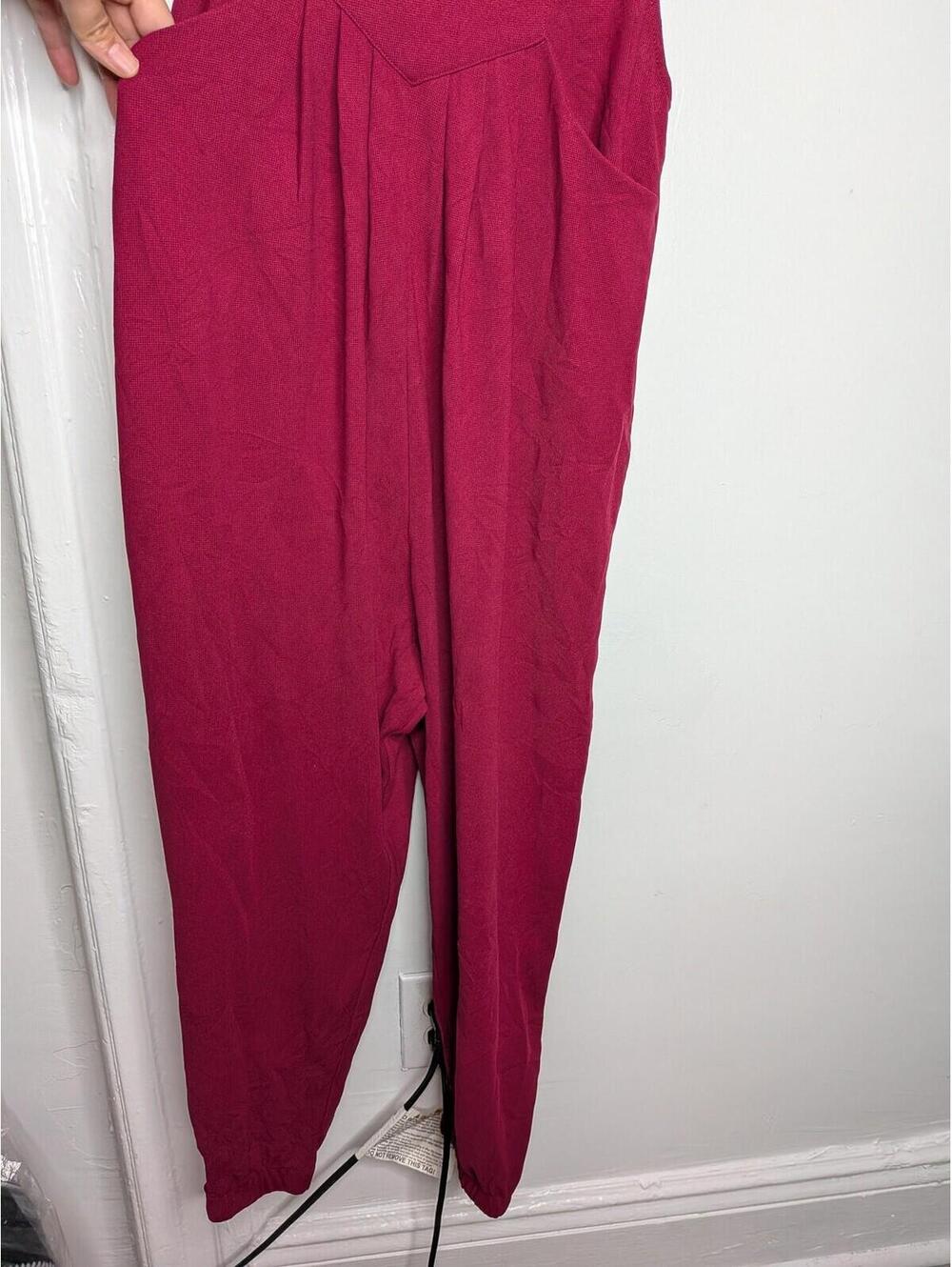 Halara Overalls Womens Small Red Knit Square Neck Pockets Jumpsuit Casual - Picture 4 of 8
